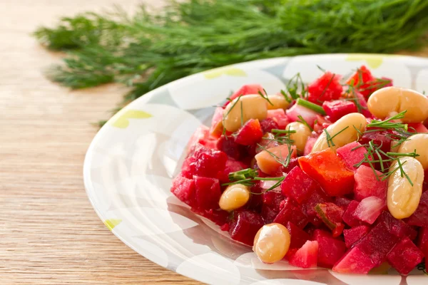 Beet salad with beans — Stock Photo, Image