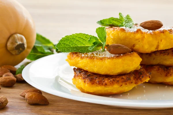 Pumpkin pancakes — Stock Photo, Image