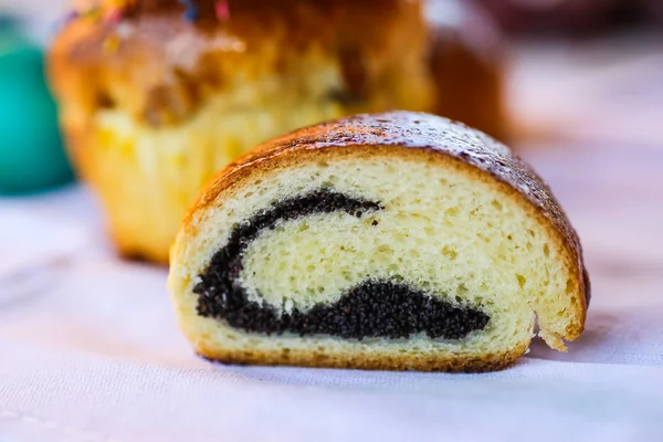 Roll with poppy seeds — Stock Photo, Image