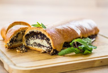 haşhaş tohumu ile rulo