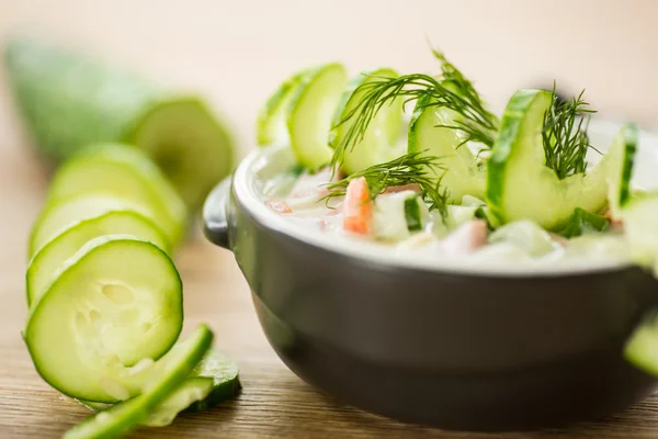 Cold cucumber soup — Stock Photo, Image