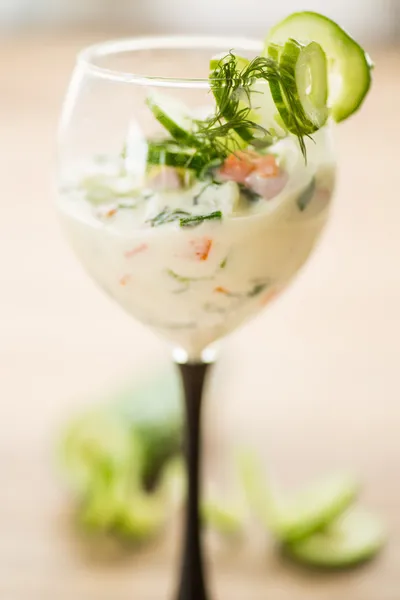 Cold cucumber soup — Stock Photo, Image