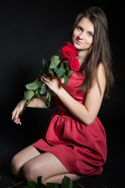 Gül ile güzel kız