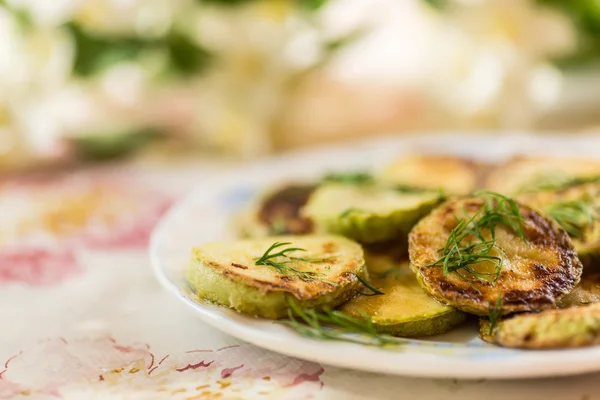 Fried zucchini — Stock Photo, Image