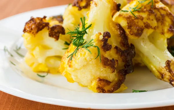 Blumenkohl in Teig gebraten — Stockfoto