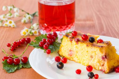 süzme peynir pasta çilek ile