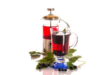 siyah kuş üzümü ile çay