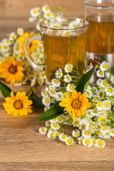 Chamomile tea — Stock Photo, Image