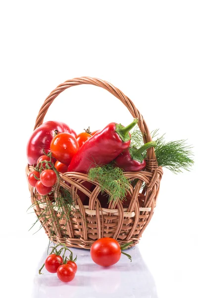 Vegetables in the basket — Stock Photo, Image