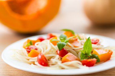 Spagetti kabak