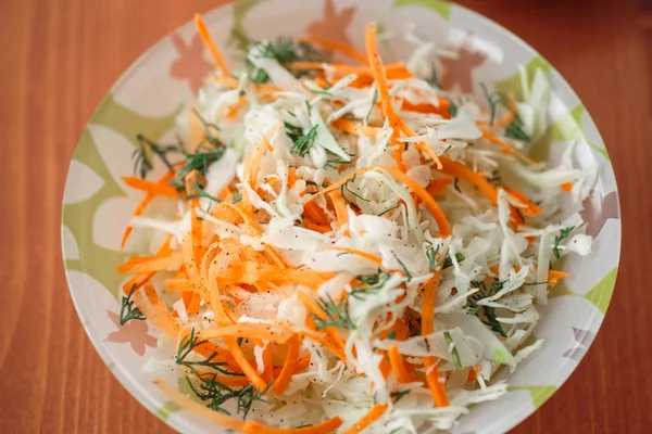 Fresh salad of cabbage and carrots — Stock Photo, Image