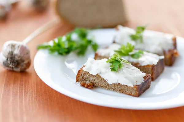 Fried toast with bacon — Stock Photo, Image