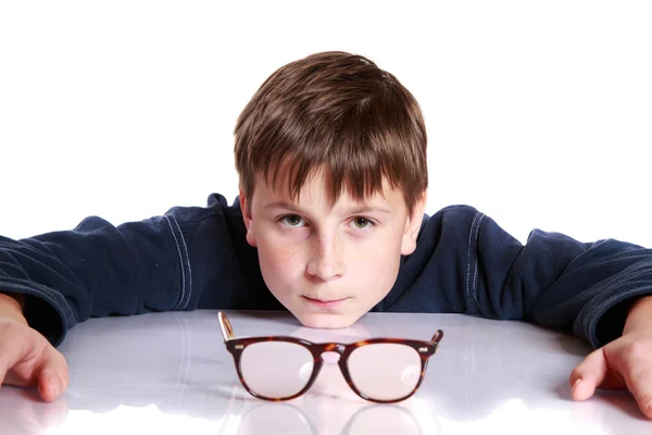 Boy with glasses and low vision — Stock Photo, Image