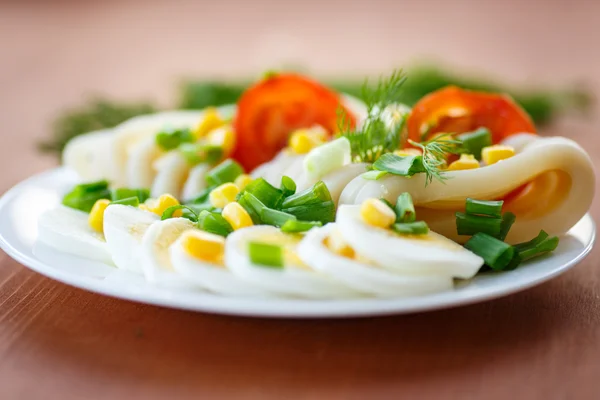 Egg salad and squid — Stock Photo, Image