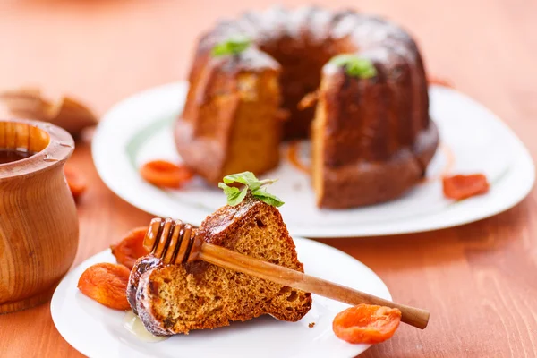 Honey cake — Stock Photo, Image