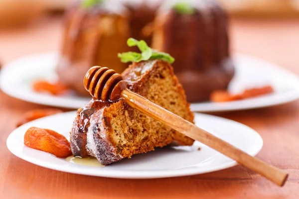 Honey cake — Stock Photo, Image