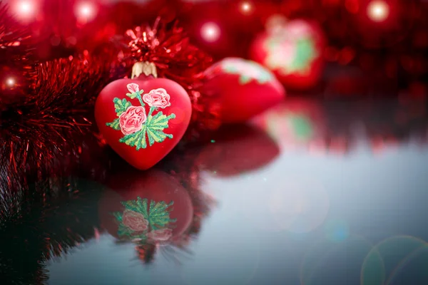 Kerstmis rode harten met rode garland — Stockfoto