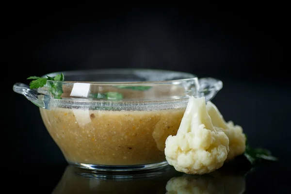 Soup mashed cauliflower — Stock Photo, Image