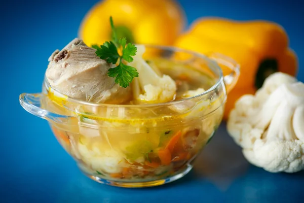 Sopa de verduras con coliflor —  Fotos de Stock