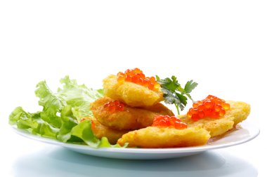 Kırmızı havyarlı patatesli gözleme.