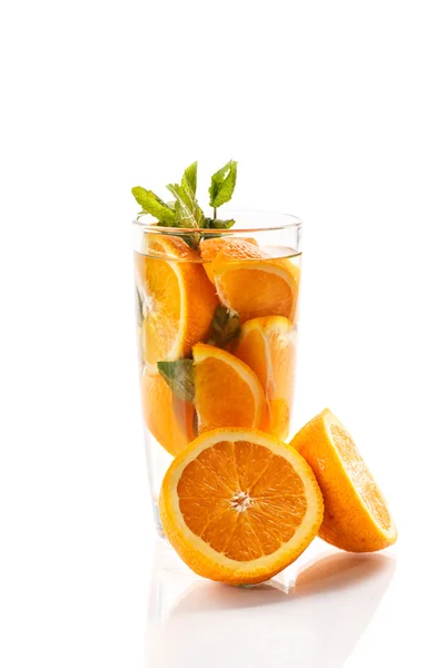 Lemonade with mint and tangerines in a glass — Stock Photo, Image