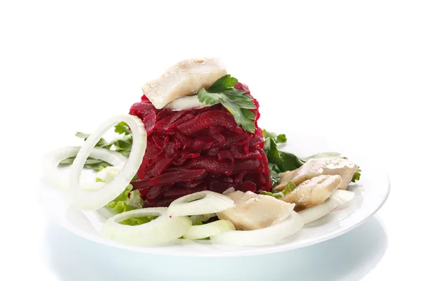Haşlanmış pancar ve ringa balığı salatası — Stok fotoğraf