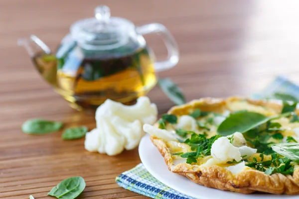Omelett mit Blumenkohl — Stockfoto