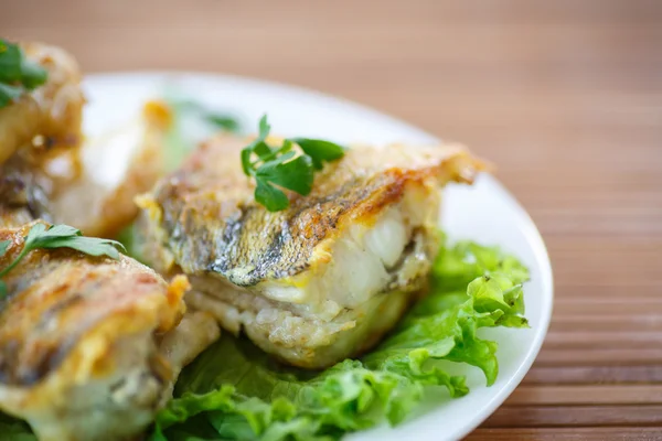 Fried walleye — Stock Photo, Image