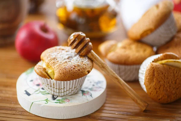 蜂蜜松饼 — 图库照片