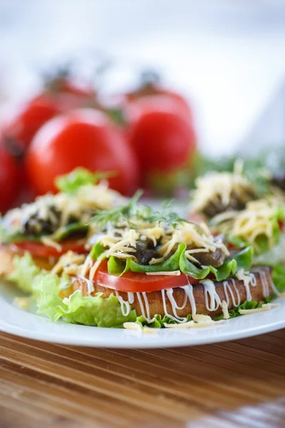 Mantar ile kızarmış tost — Stok fotoğraf