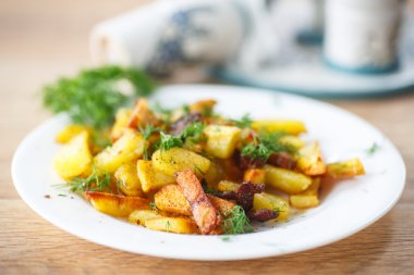 Kızarmış patates.