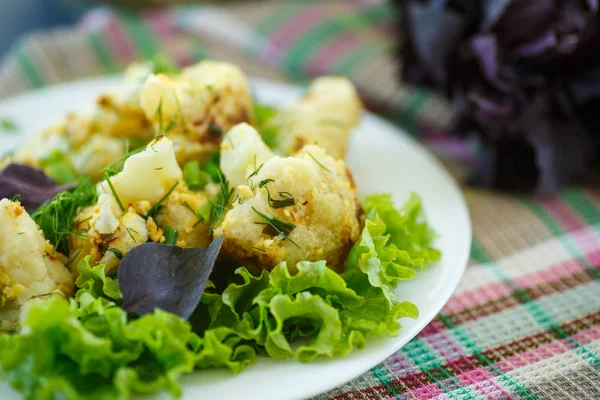 Couve-flor frita com ervas — Fotografia de Stock