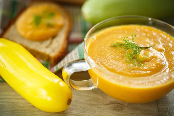 Zucchini puree — Stock Photo, Image