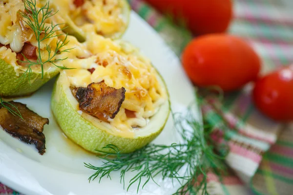 Fylld zucchini — Stockfoto