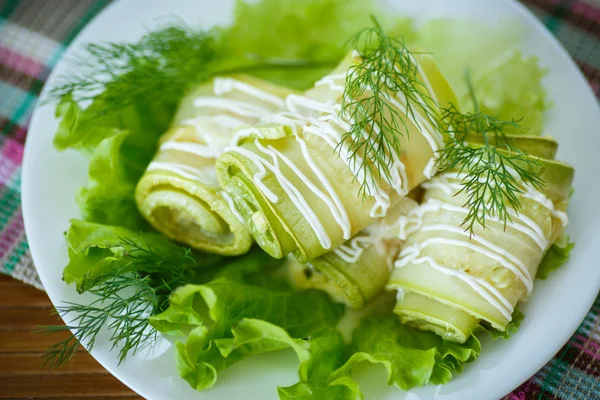 Zucchini rolls — Stock Photo, Image