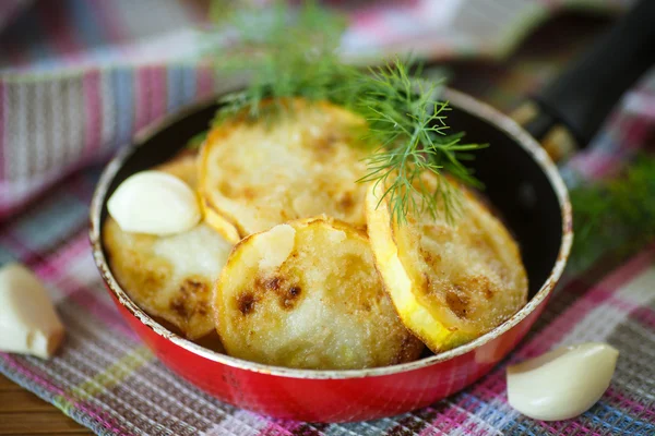 Stekt zucchini — Stockfoto