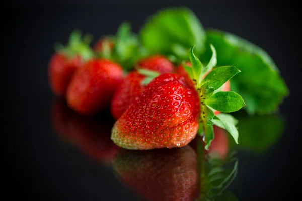 Ripe Juicy Red Strawberry Isolated Black Background — Stock Photo, Image