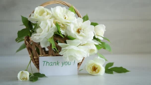 Bouquet Beautiful White Roses Wooden Table — Stock Video