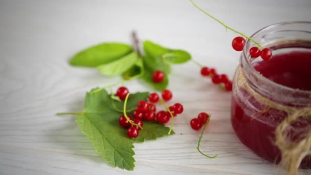 Sweet Summer Jam Ripe Red Currants Jar Wooden Table — ストック動画