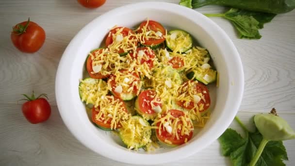 Raw Zucchini Tomatoes Sliced Cheese Prepared Baking Ceramic Dish — Stockvideo