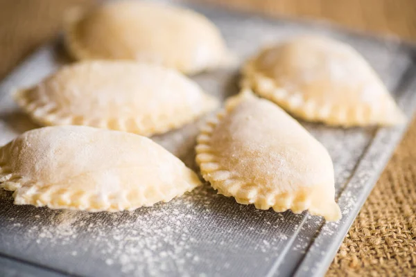 Gnocchi Crudi Con Patate Gnocchi Cottura Tagliere Cucina — Foto Stock