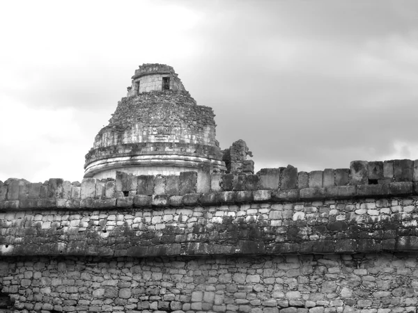 Observatório das Ruínas Maias de Chichen Itza — Fotografia de Stock