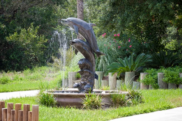 Dolphin Statue Fountain — Stock Photo, Image