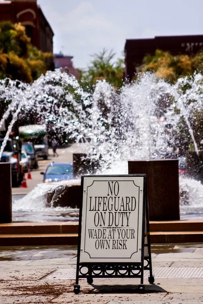 Fountain With A Warning Sign — Stock Photo, Image