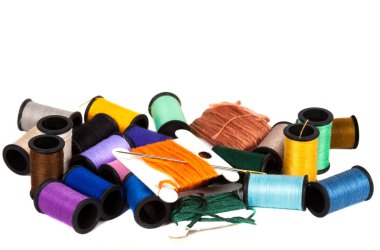 renkli iplik makaraları