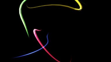 mavi yeşil kırmızı ve sarı ışık çizgileri