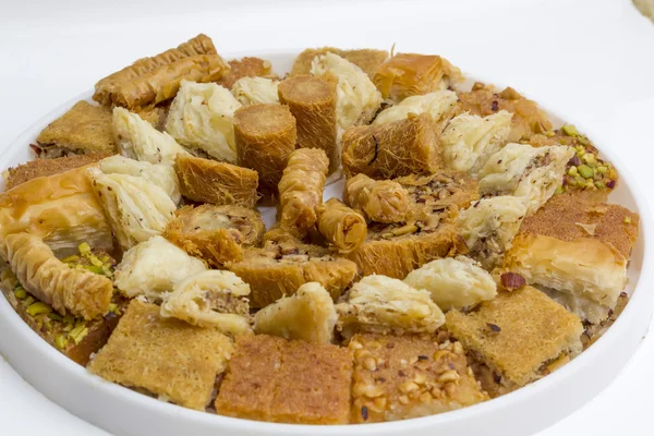 Egyptian dessert with hazel nuts — Stock Photo, Image