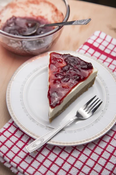 Torta di formaggio alla ciliegia — Foto Stock