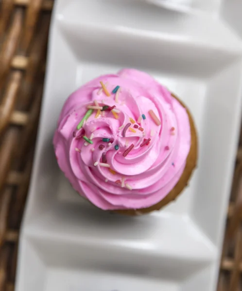 Zelfgemaakte cupcake — Stockfoto