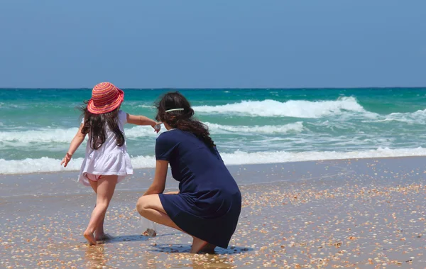 Mutter mit Tochter — Stockfoto